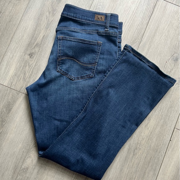 Lee Bootcut Jeans - Picture 5 of 8